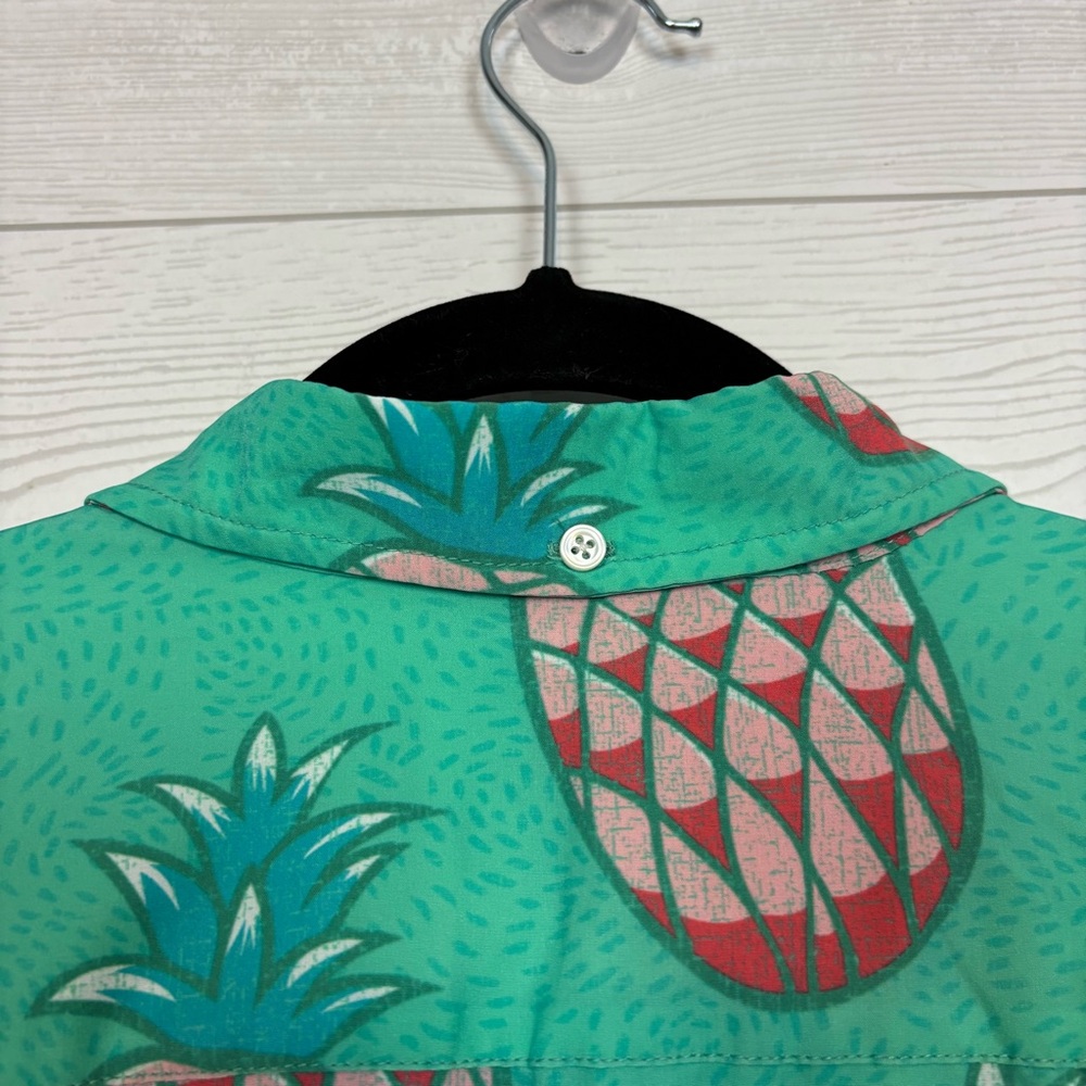 CHUBBIES HAWAIIAN PINEAPPLE SHORT SLEEVE PERFORMANCE POLO PULLOVER MEDIUM - Picture 6 of 7
